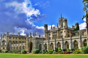 Кембриджский университет